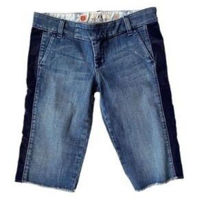 VINTAGE JUICY COUTURE DENIM Y2K BERMUDA SHORTS LOW WAIST SIZE 27
